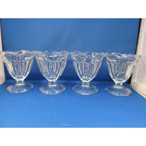 Anchor Hocking Clear Glass Ice Cream Sundae Desert Cups Set of 4 - Picture 1 of 10